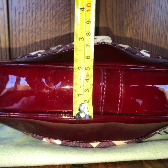 Authentic Burberry Nova Check Star Hobo Bag - Picture 4 of 8